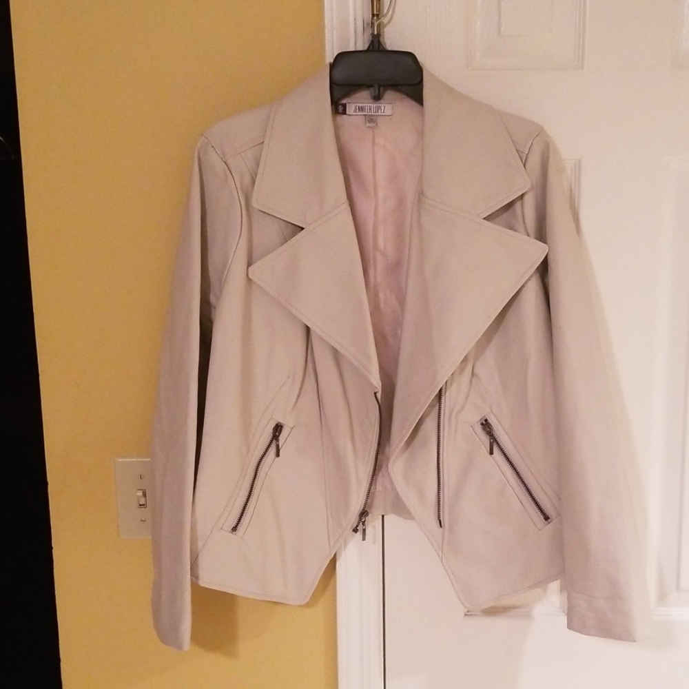 EUC Jennifer Lopez pleather blazer